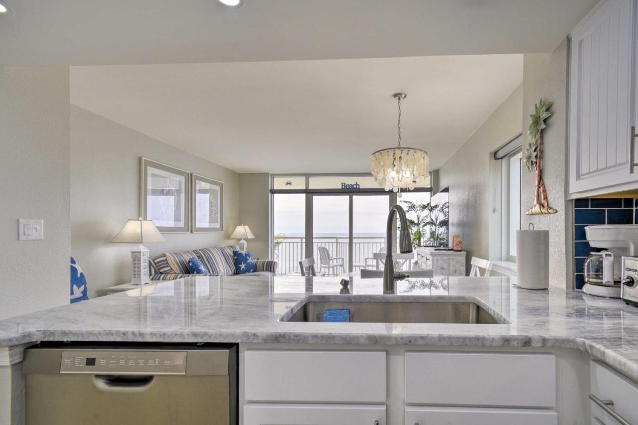 Luxury Oceanfront With Amenities! Apartment *
