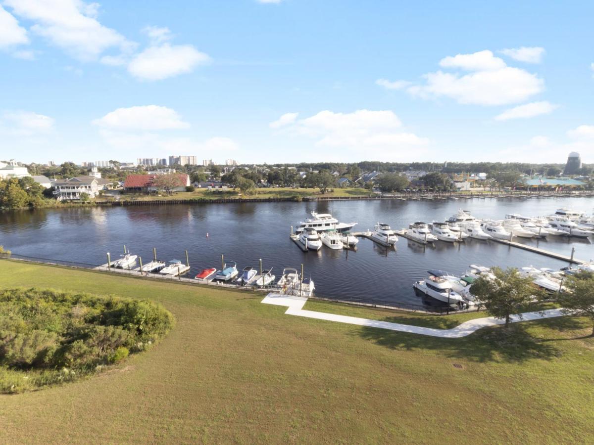 Yacht Club #2-405 Apartment