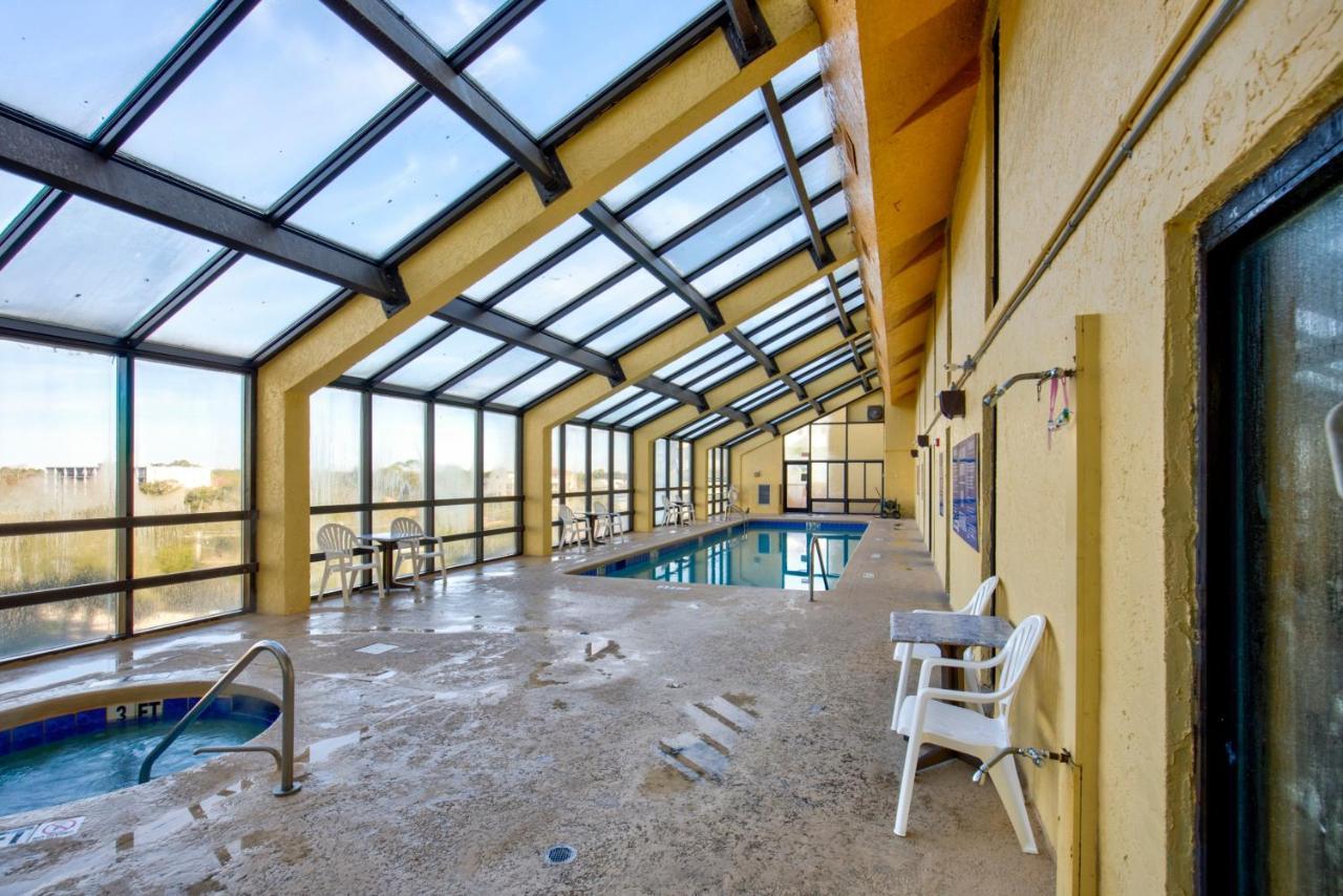 Beachfront 10th-floor Studio Caravelle Myrtle Beach