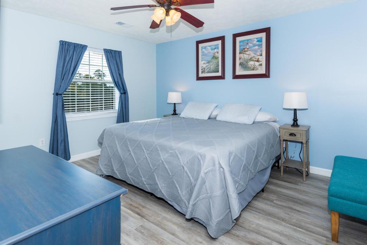 3rd Floor Waterfront Sleeps 6 - 2 Bed 2 Bath Waterway Village 16g Awesome Views Holiday home Myrtle Beach