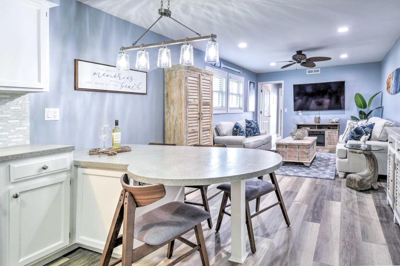 North Myrtle - Walk To Beaches! Apartment *