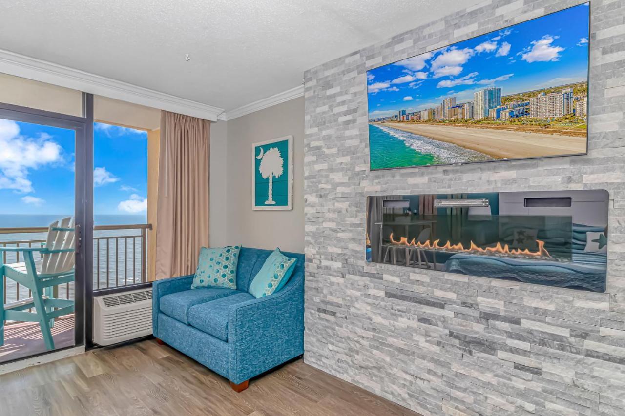 Immaculate Oceanfront King Suite! Completely Updated! - Caravelle 1414 - Sleeps 2-3 Guests! Holiday home Myrtle Beach