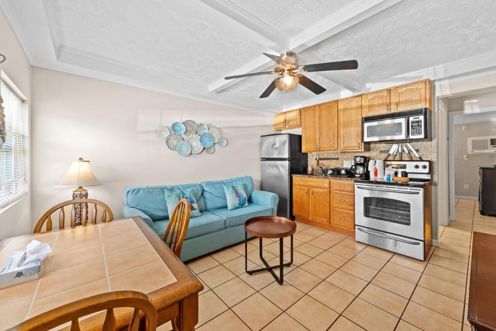 Apartment Superb Location 1br Pet Friendly Pool & Parking *