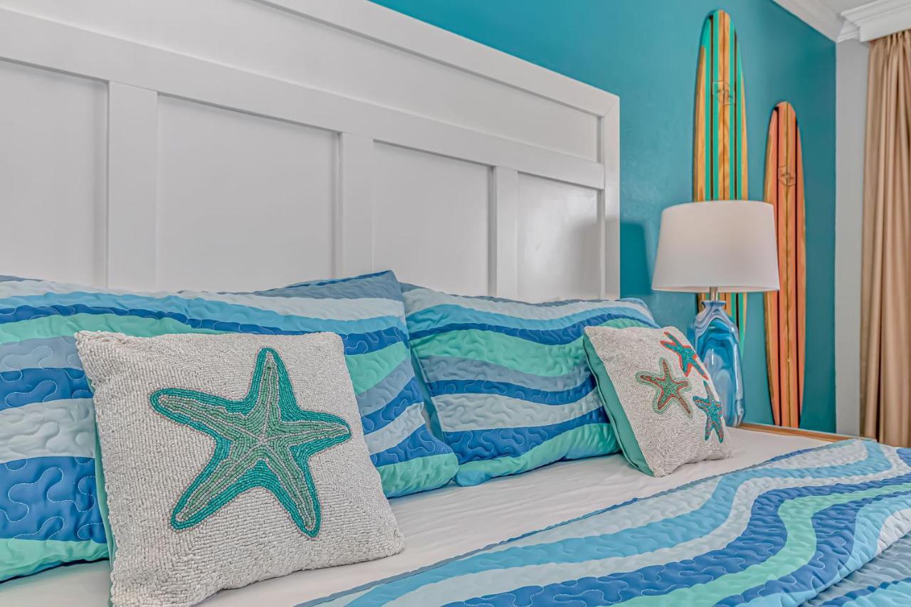 Immaculate Oceanfront King Suite! Completely Updated! - Caravelle 1414 - Sleeps 2-3 Guests! Holiday home *