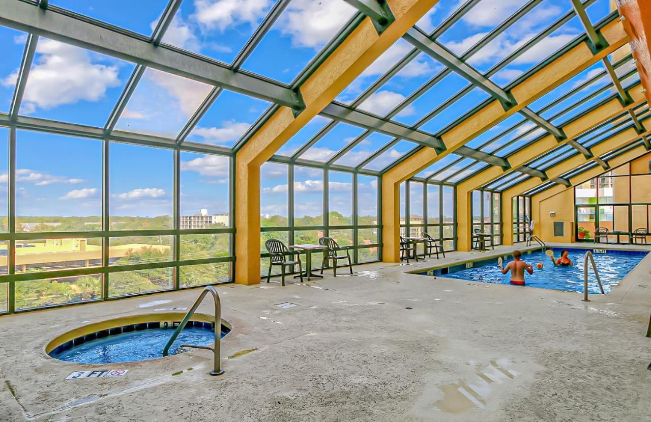 Immaculate Oceanfront King Suite! Completely Updated! - Caravelle 1414 - Sleeps 2-3 Guests! * Myrtle Beach