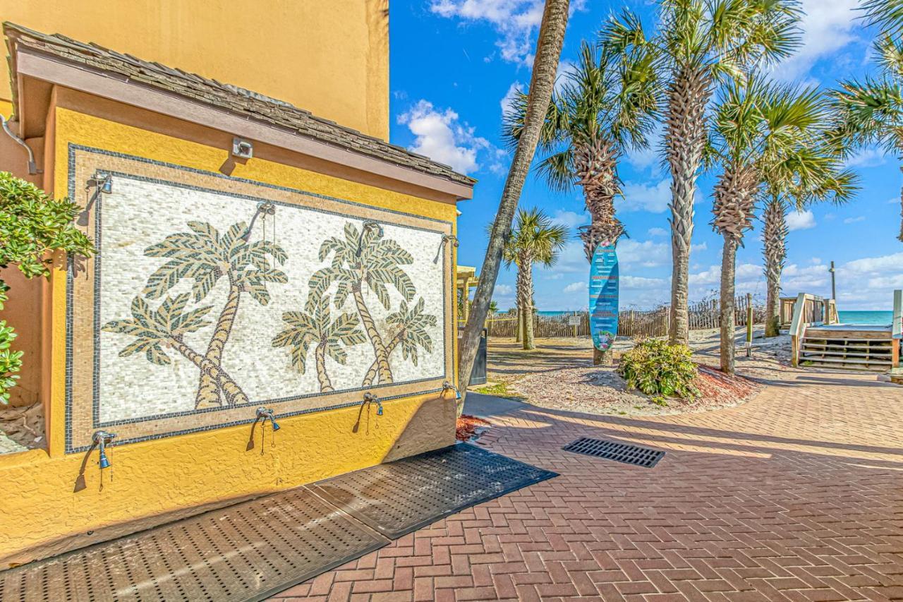 Immaculate Oceanfront King Suite! Completely Updated! - Caravelle 1414 - Sleeps 2-3 Guests!