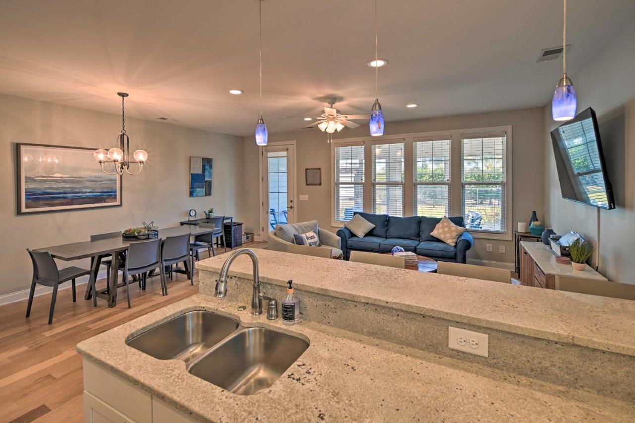 Holiday home Balcony And Pool Access Myrtle Getaway!