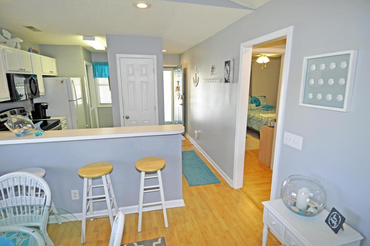 Holiday home Waterway Landing Gated Community 2br