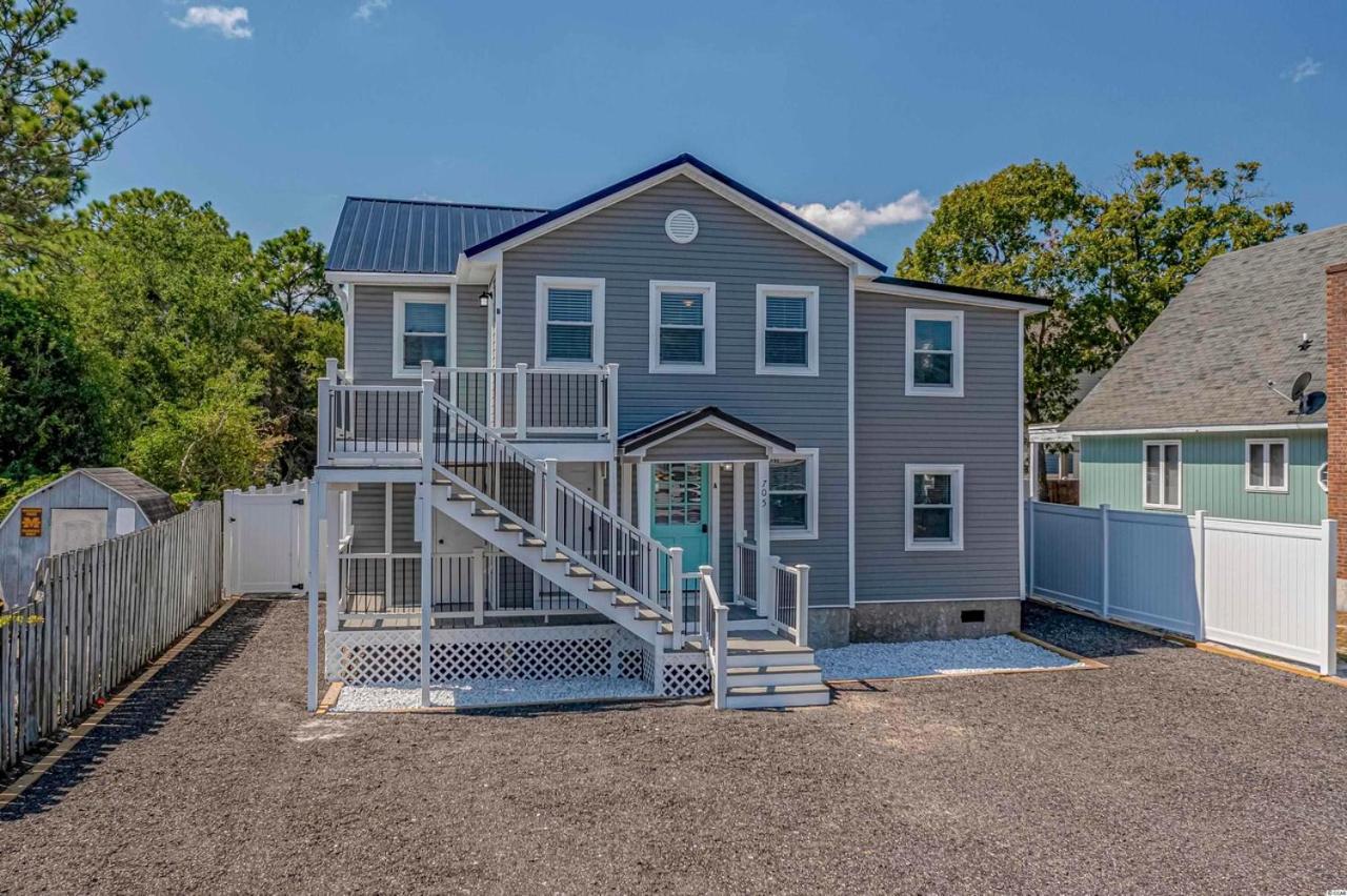 Holiday home Immaculate With Putting And Private Pool! Pet Friendly 6 Bedroom- 4 Bath Duplex A&b Myrtle Beach