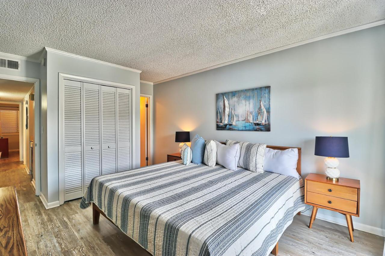 Holiday home &nightlife 3br/2.5 Ba Service Dog Friendly Myrtle Beach