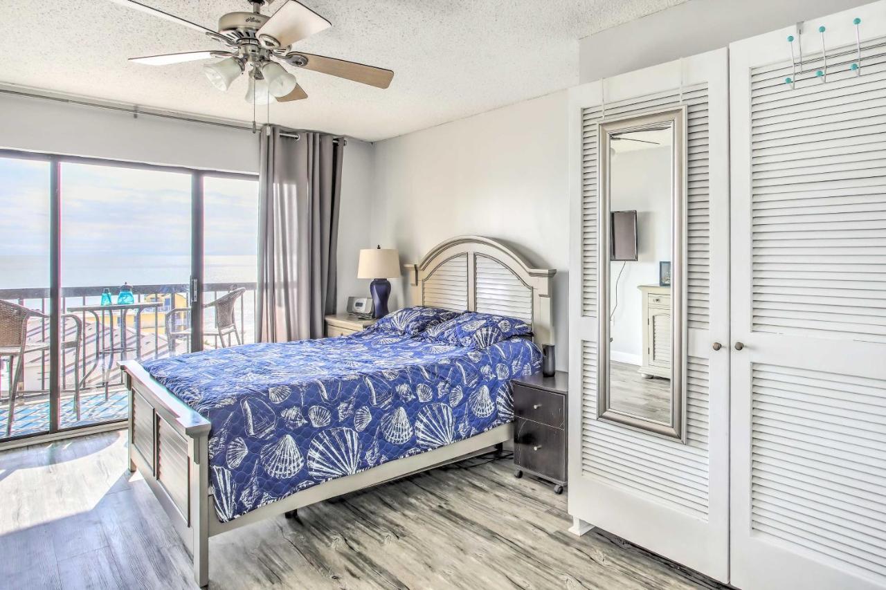 Apartment Breezy Myrtle With Balcony And Views!