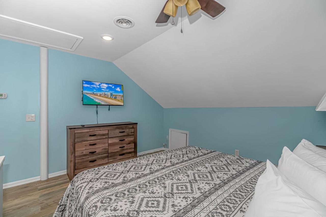 Holiday home 125 Atlantic Avenue Unit H - Pet Friendly! Walk To The And Pier!1br -1ba - Sleeps 4 Guests!