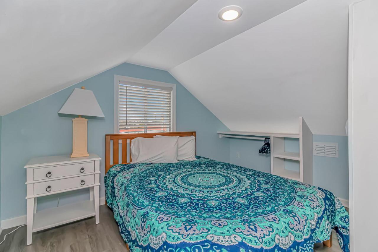 125 Atlantic Avenue Unit G2 -pet Friendly! Loft -sleeps 2-4 Guests! Holiday home *