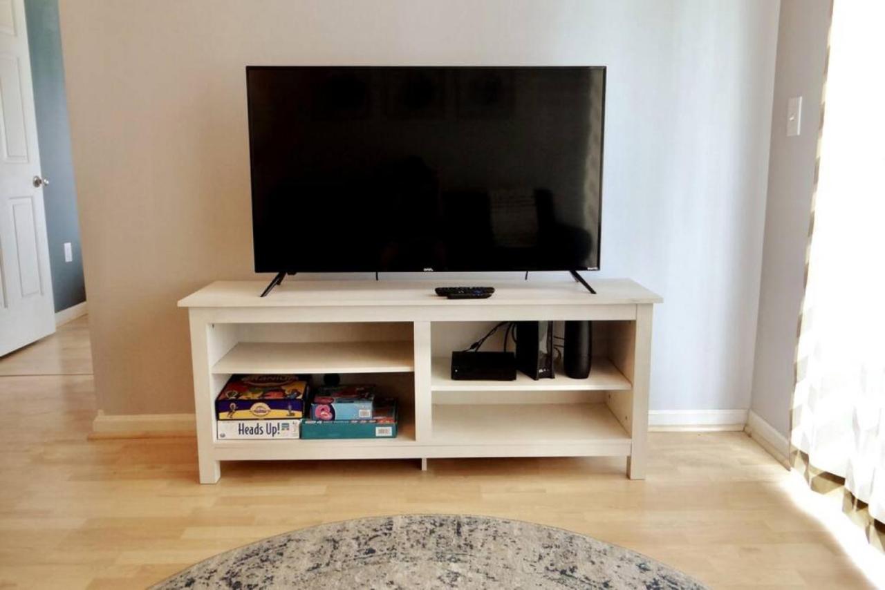 Modern And Spacious Kid Friendly 2 Bed 2 Bath Holiday home *