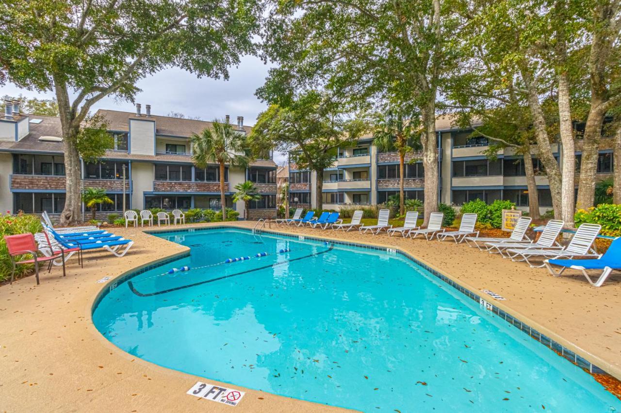 Hidden Gem Beautifully Appointed 2br 2ba With 3 Patios Near Beach! *