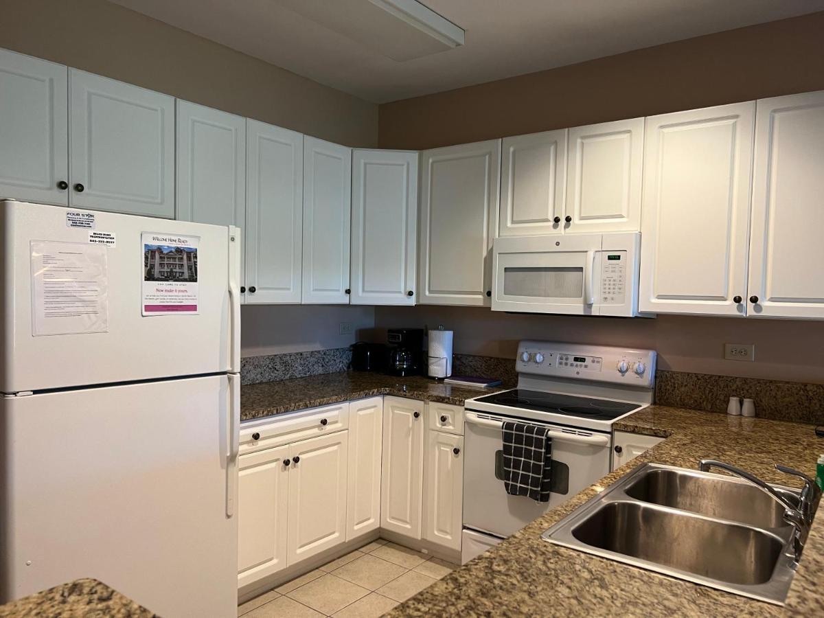104 Cypress Point Ct Unit 202 *