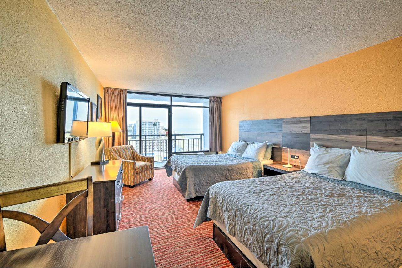 Convenient Myrtle Studio With Balcony! *