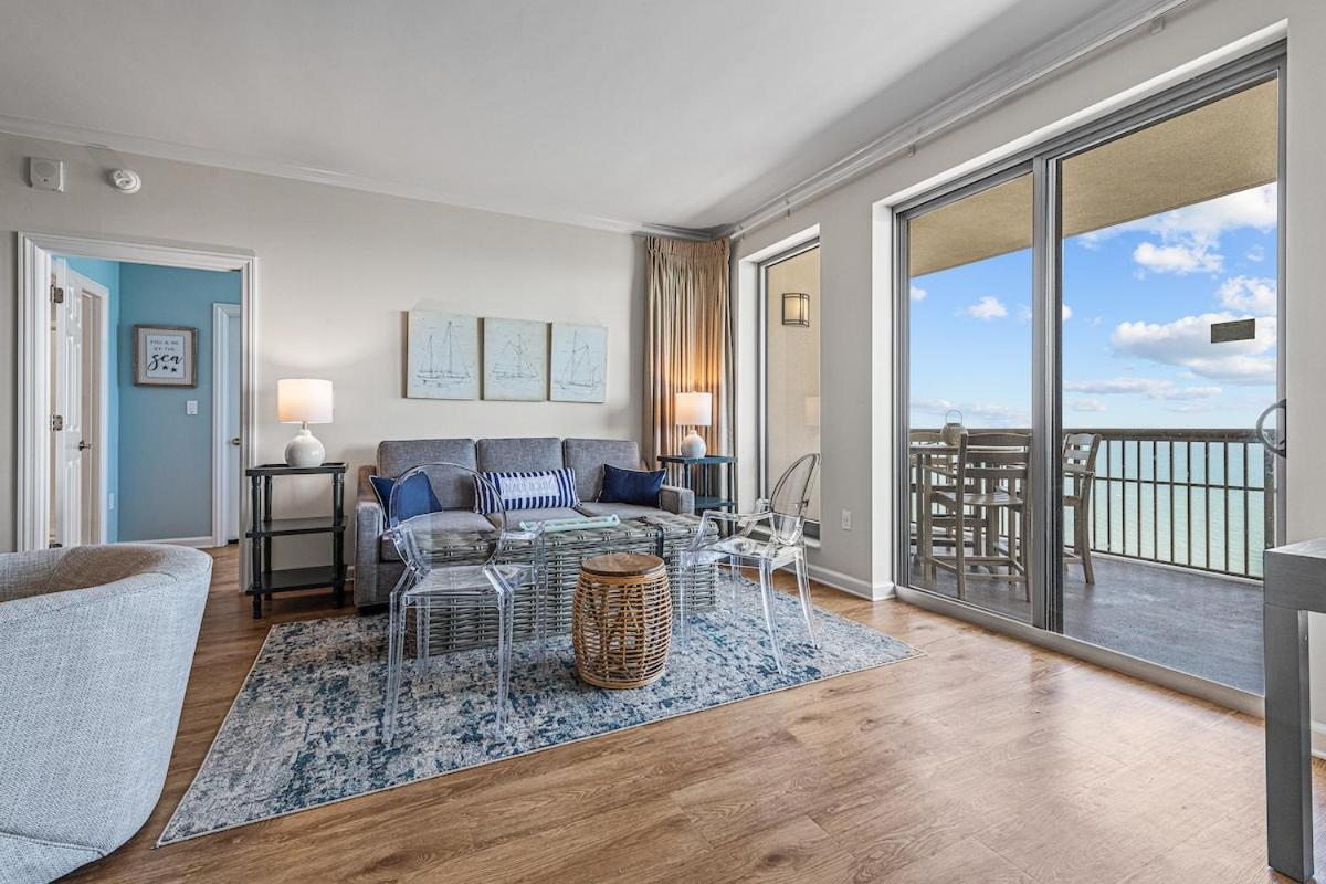 2507 Margate - 4 Bedroom Ocean Front - Apartment