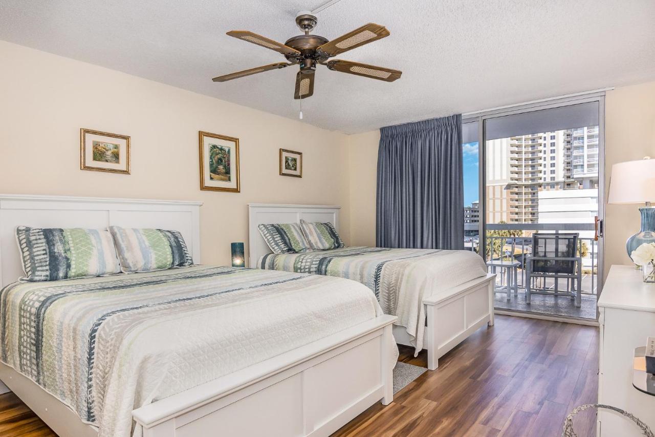 401 South Hampton - Charming 2 Bedroom, 2 Bath Ocean View Condo,