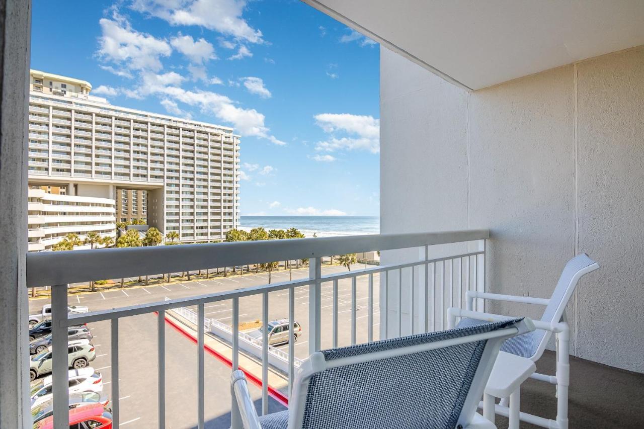 401 South Hampton - Charming 2 Bedroom, 2 Bath Ocean View Condo, Apartment *