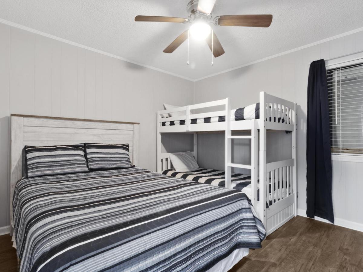 A Place At The #3c Apartment Myrtle Beach