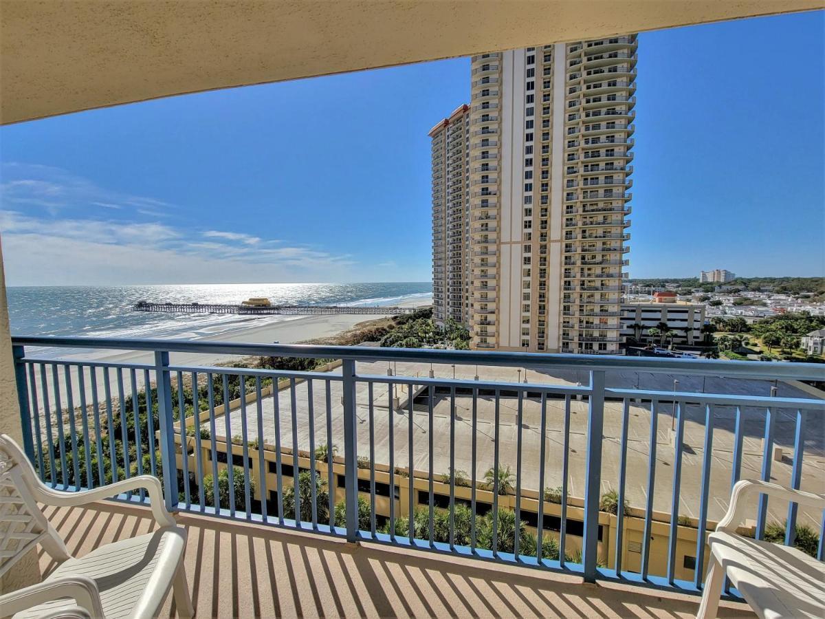 Apartment Open And Airy And On The 2 Bedroom, 2 Bath Condo, 706 Brighton