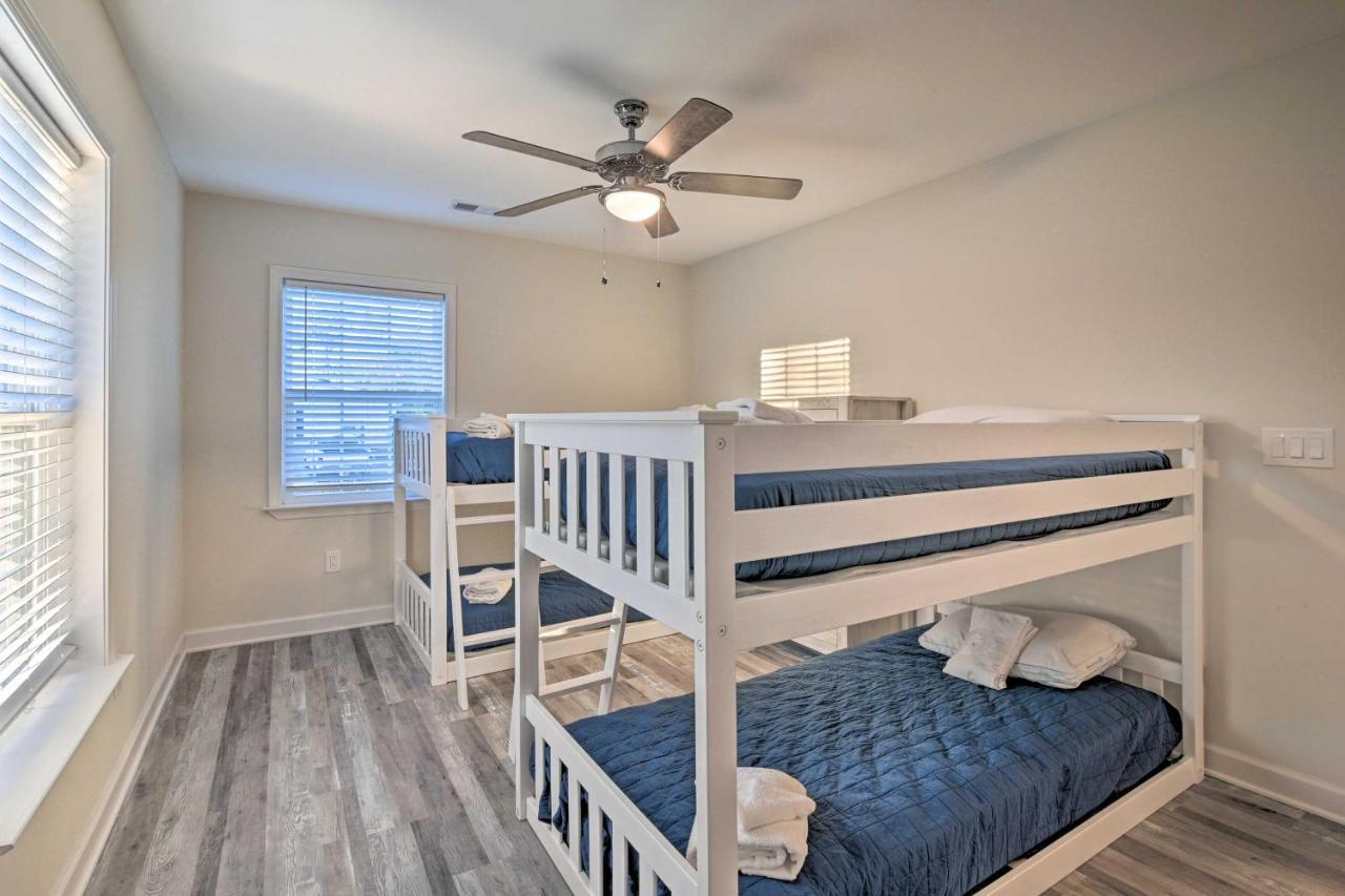 Holiday home Murrells Inlet With Fire Pit Near Beaches