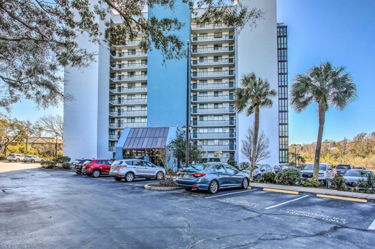 Family-friendly Myrtle And Pool Access Apartment