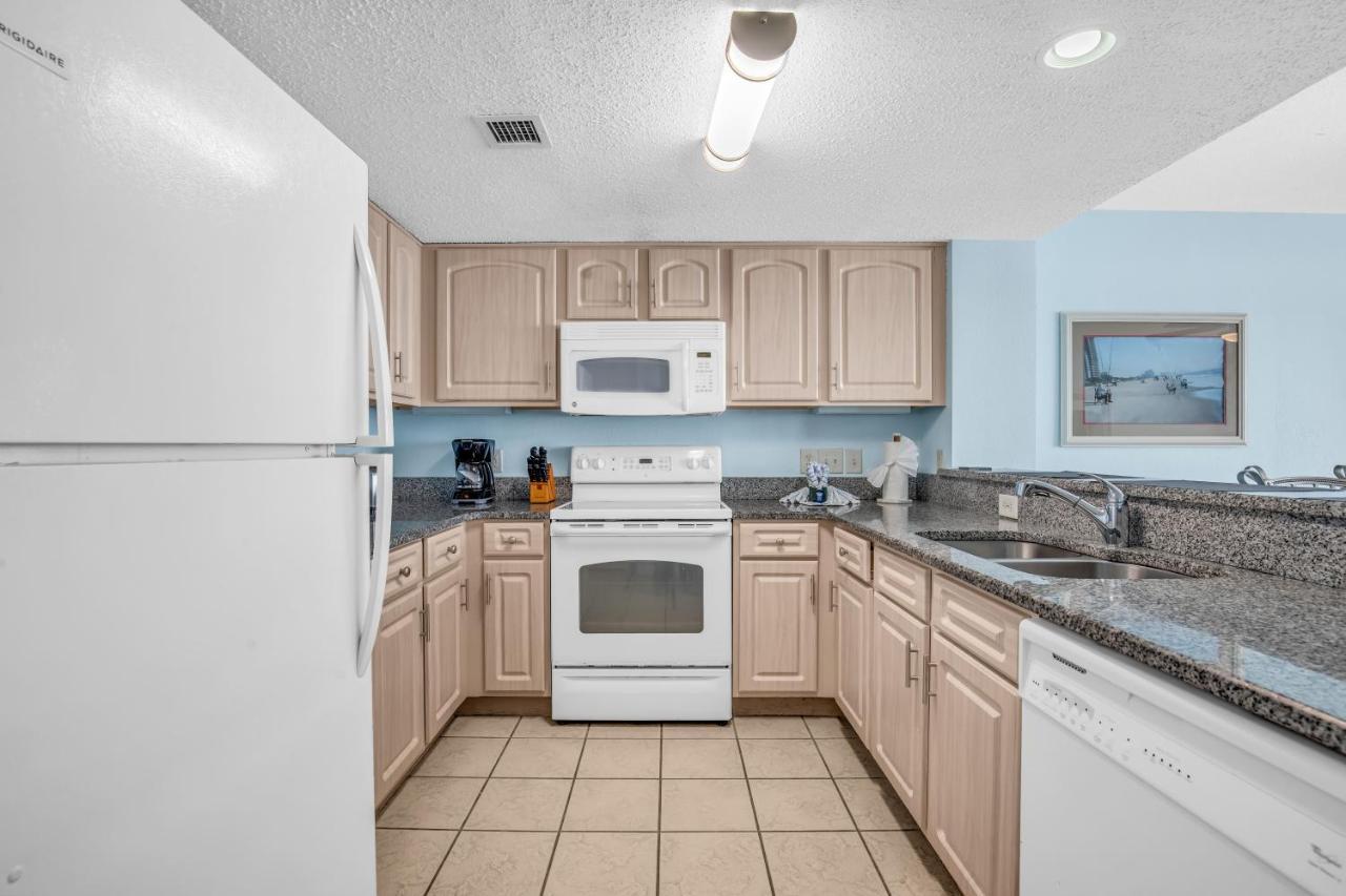 Apartment Stunning Views And Amazing Amenities In Atlantica *