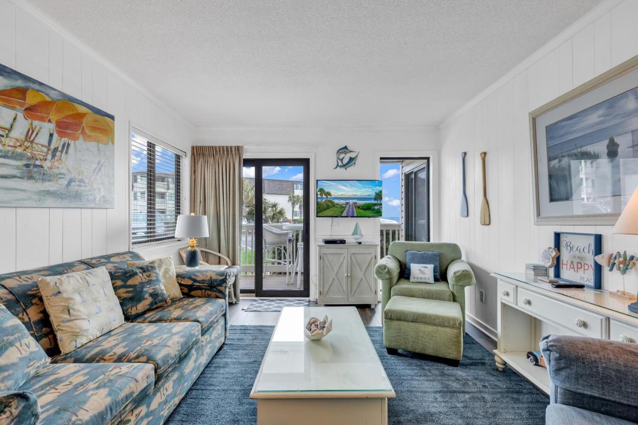 2 Bedroom Ocean Forest Steps Away From Pristine Sandy Beaches