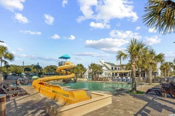 Immaculate Ocean Front With Fireplace! 1br King - Sleeps 6! - Caribbean 427 *