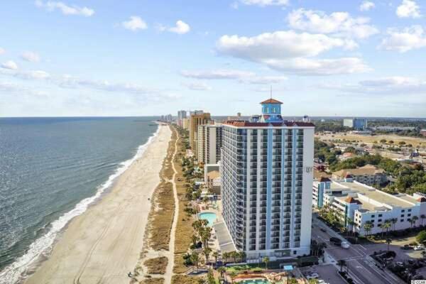 Holiday home Immaculate Ocean Front With Fireplace! 1br King - Sleeps 6! - Caribbean 427 Myrtle Beach