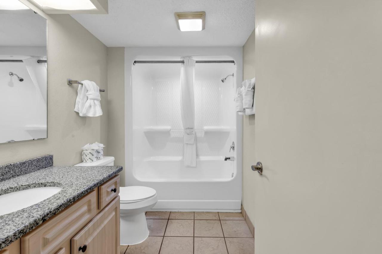 2br Oceanfront Atlantica Near Boardwalk *