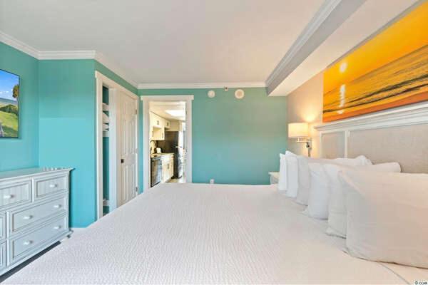 Immaculate Ocean Front With Fireplace! 1br King - Sleeps 6! - Caribbean 427 Holiday home *
