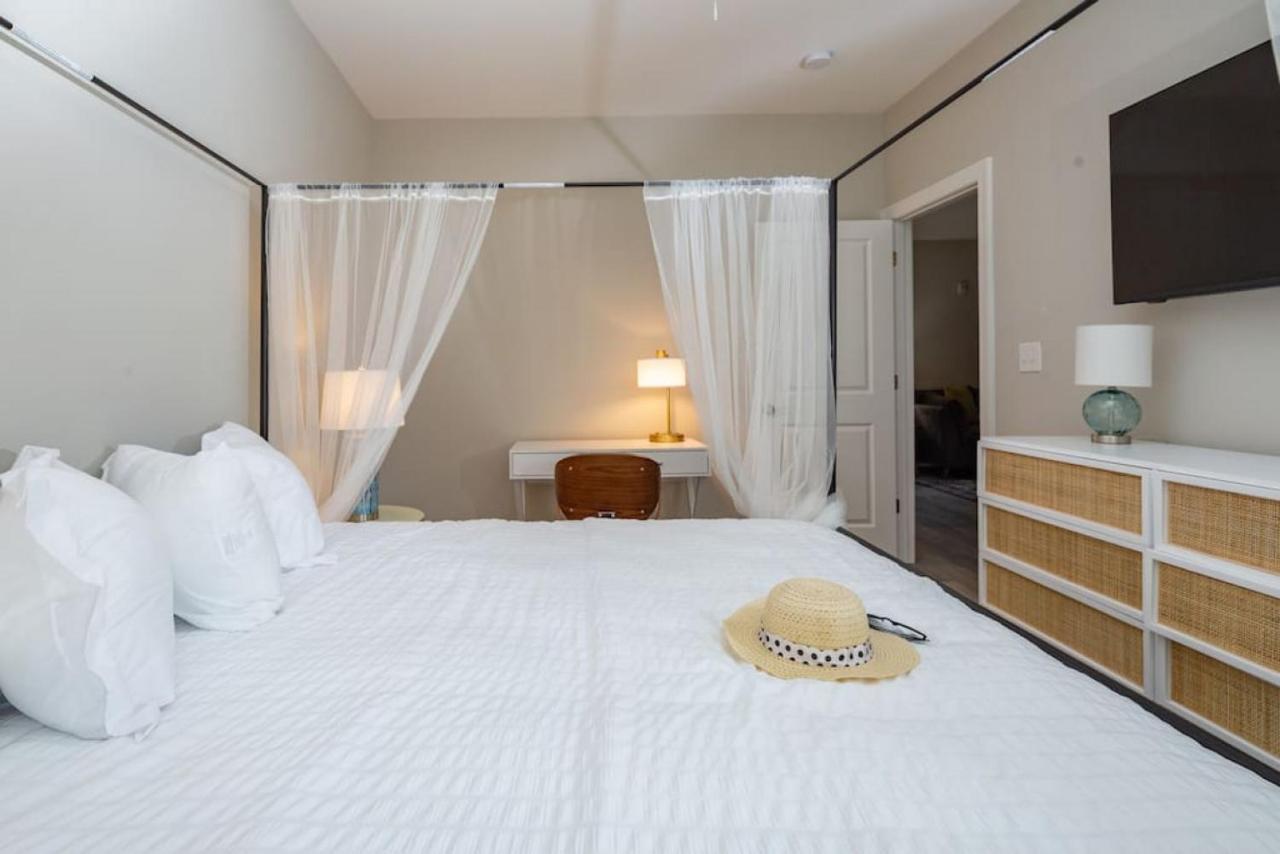 4br King Size Beds Steps To Ground Level E Apartment *