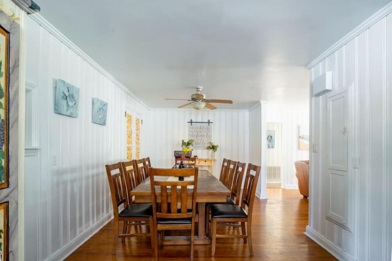 Holiday home 5br House King Beds Steps To Ideal For Families With Dogs Myrtle Beach