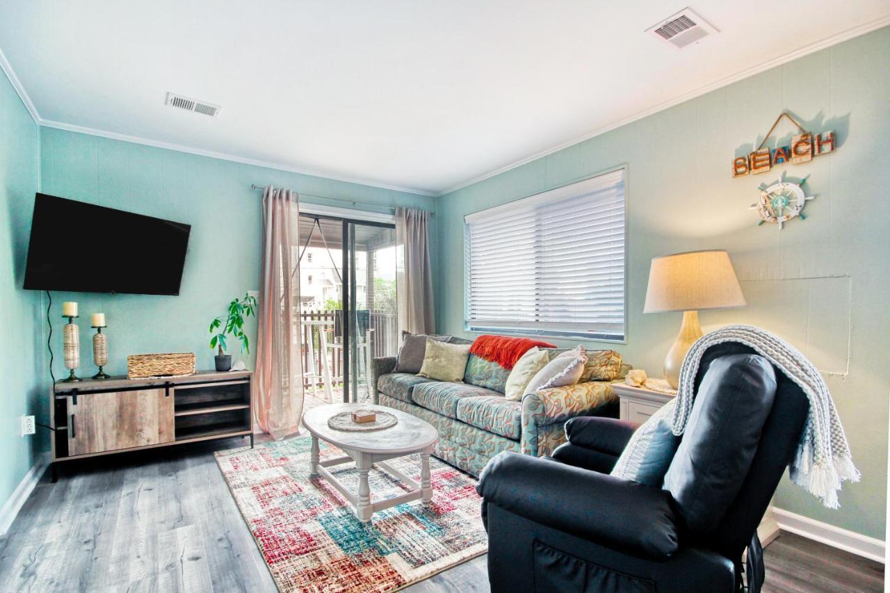 Apartment North Myrtle Hideaway
