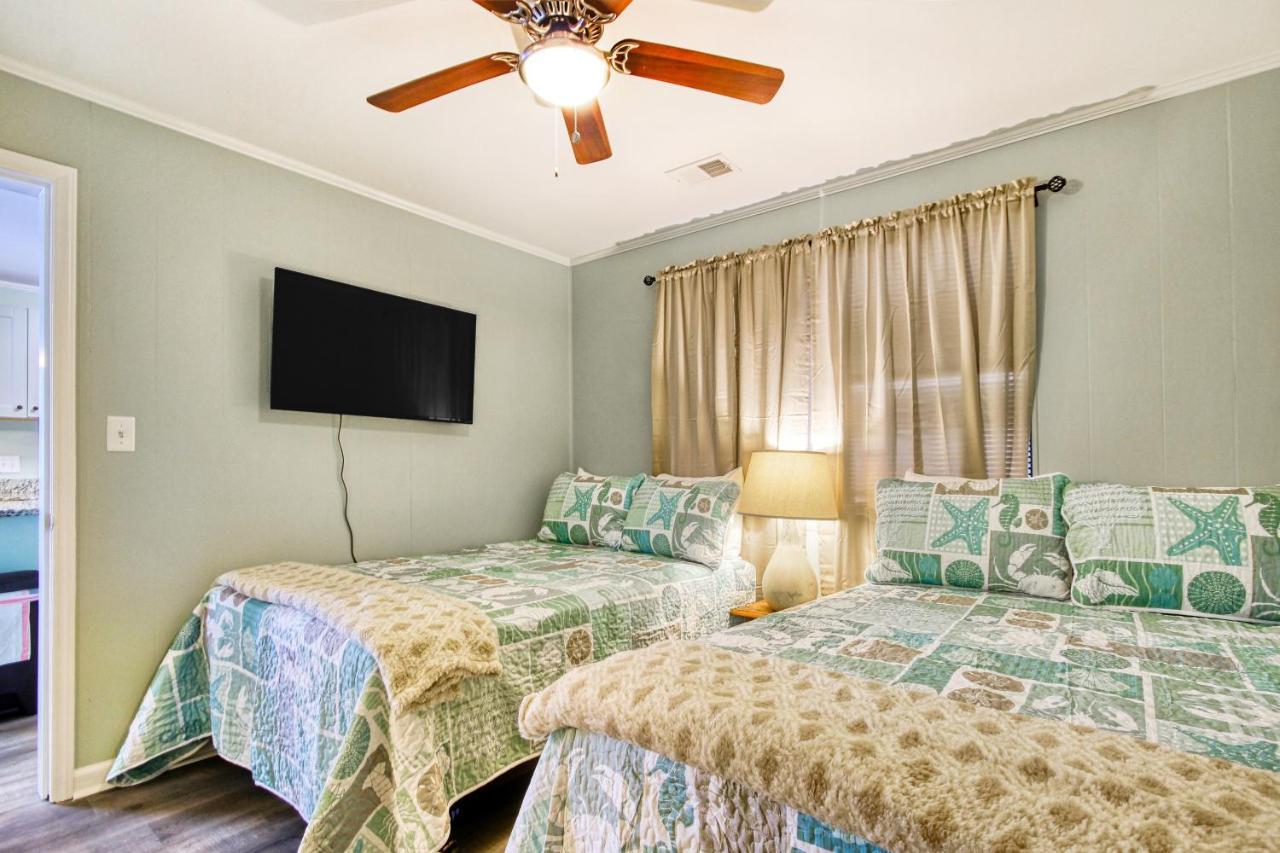 North Myrtle Hideaway *