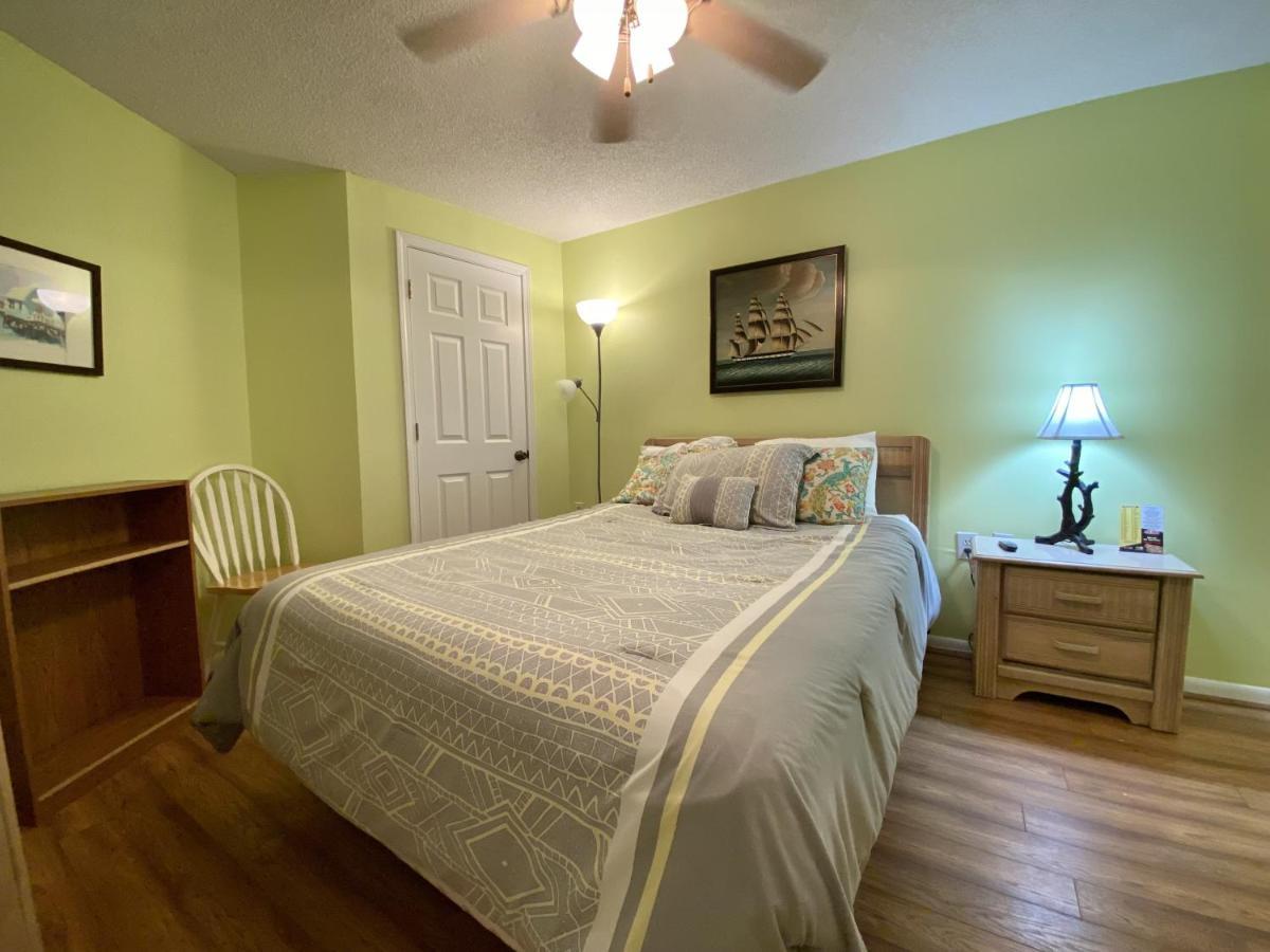 Royal Garden 1507 Apartment *