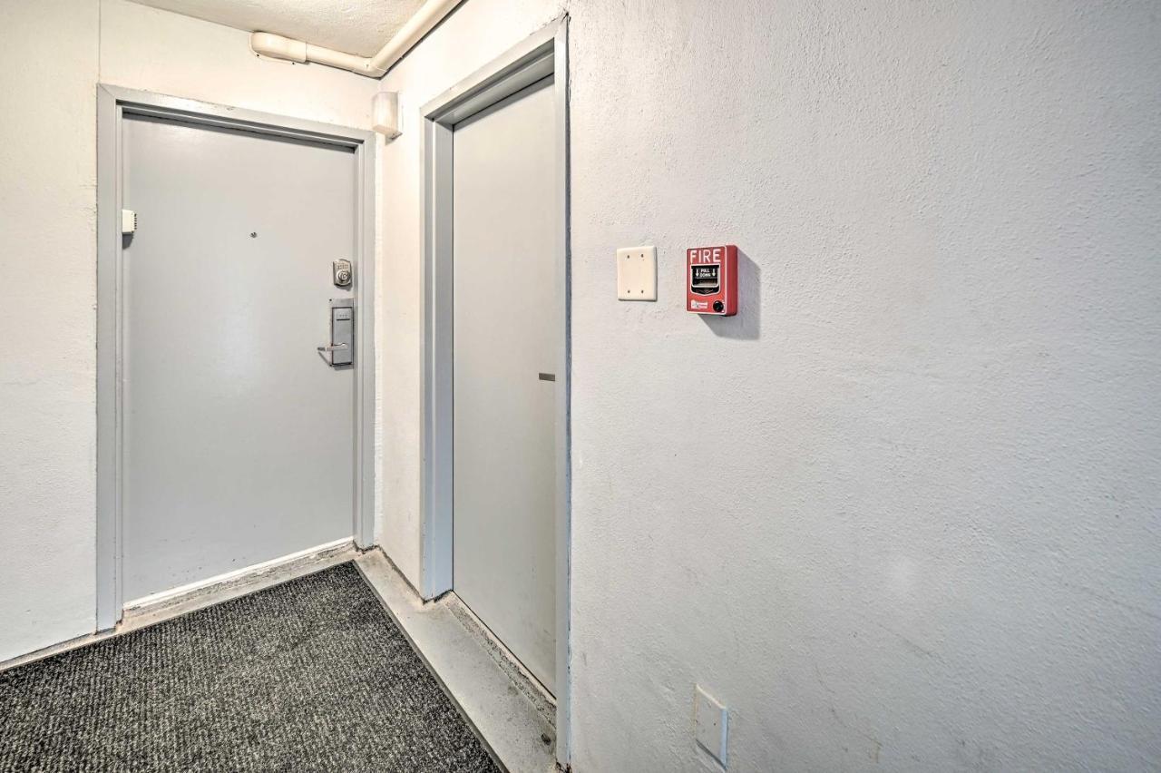 Beachfront In Myrtle With Pool Access Apartment *