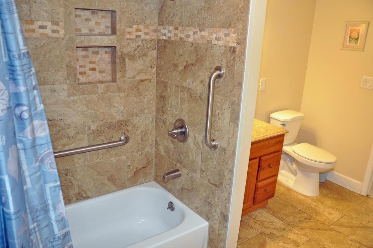 Spt406 Springs Towers Oceanfront 3br Near Main Street Apartment *