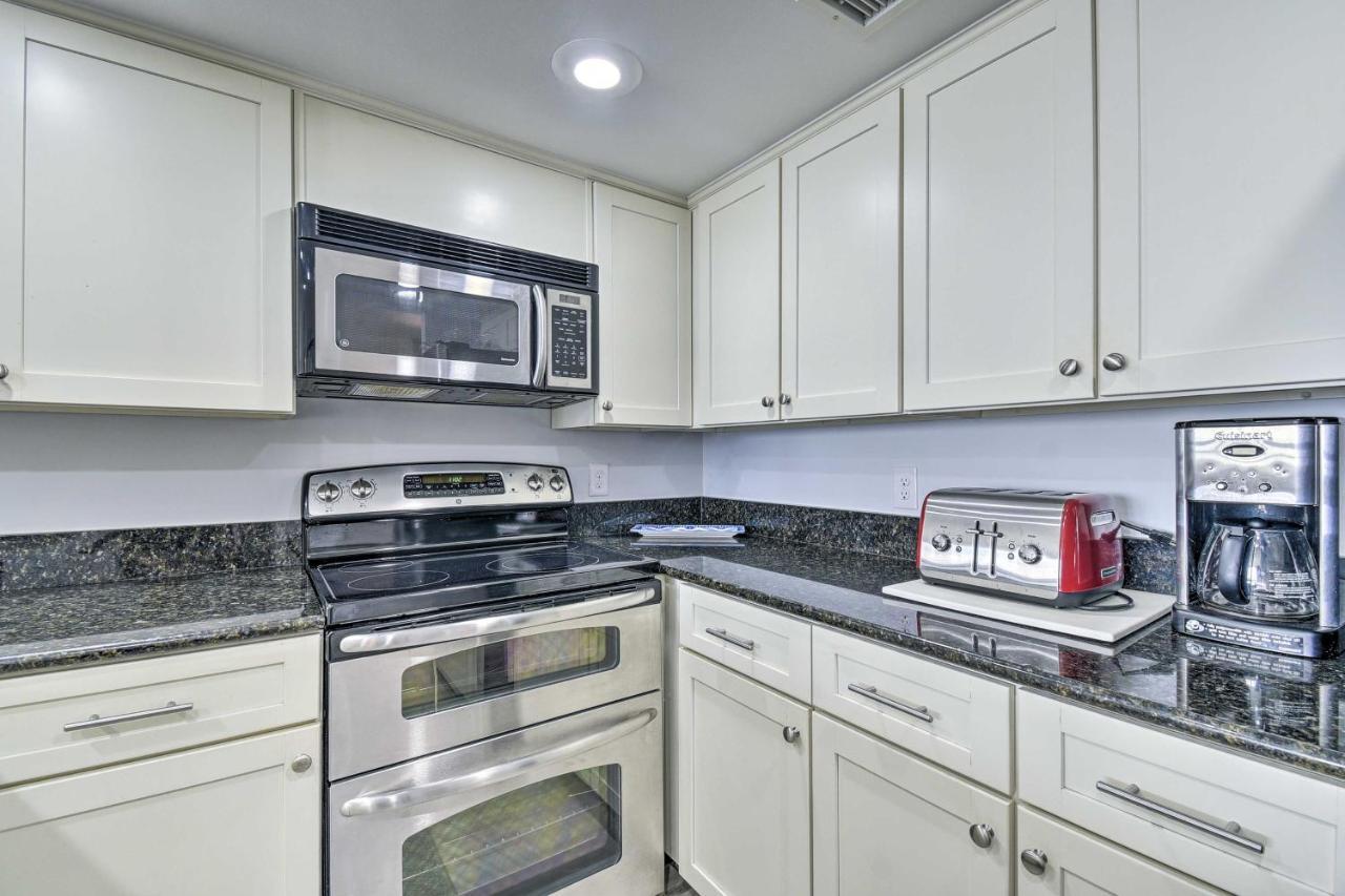Beachfront North Myrtle With Pool Access Apartment