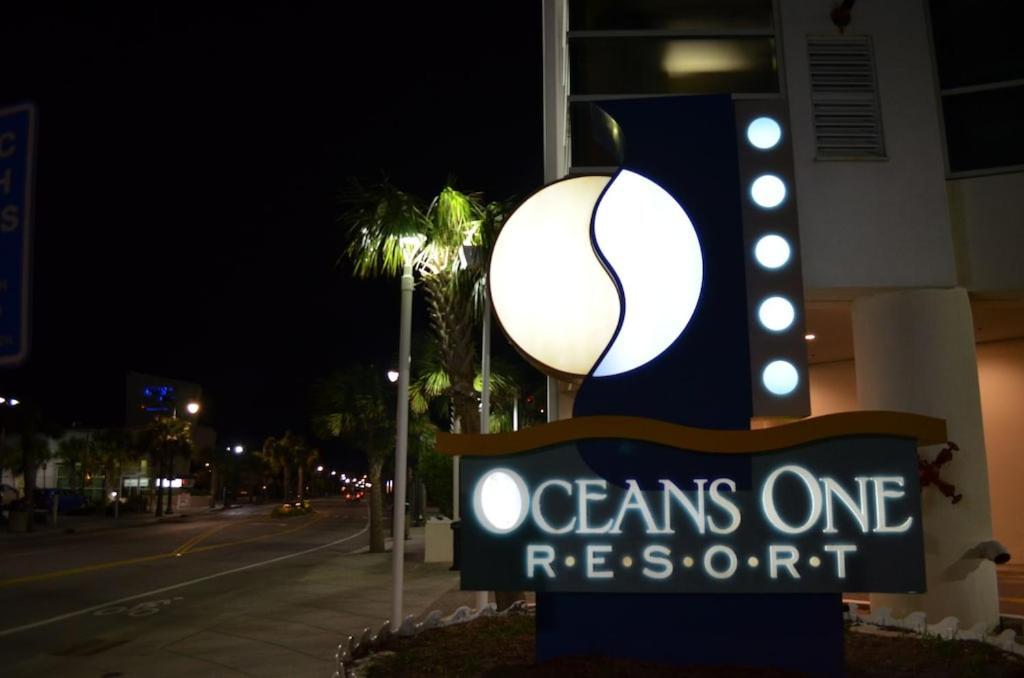 Gorgeous Ocean Front 2bd 2 Full Baths, 2 Balconies Apartment Myrtle Beach