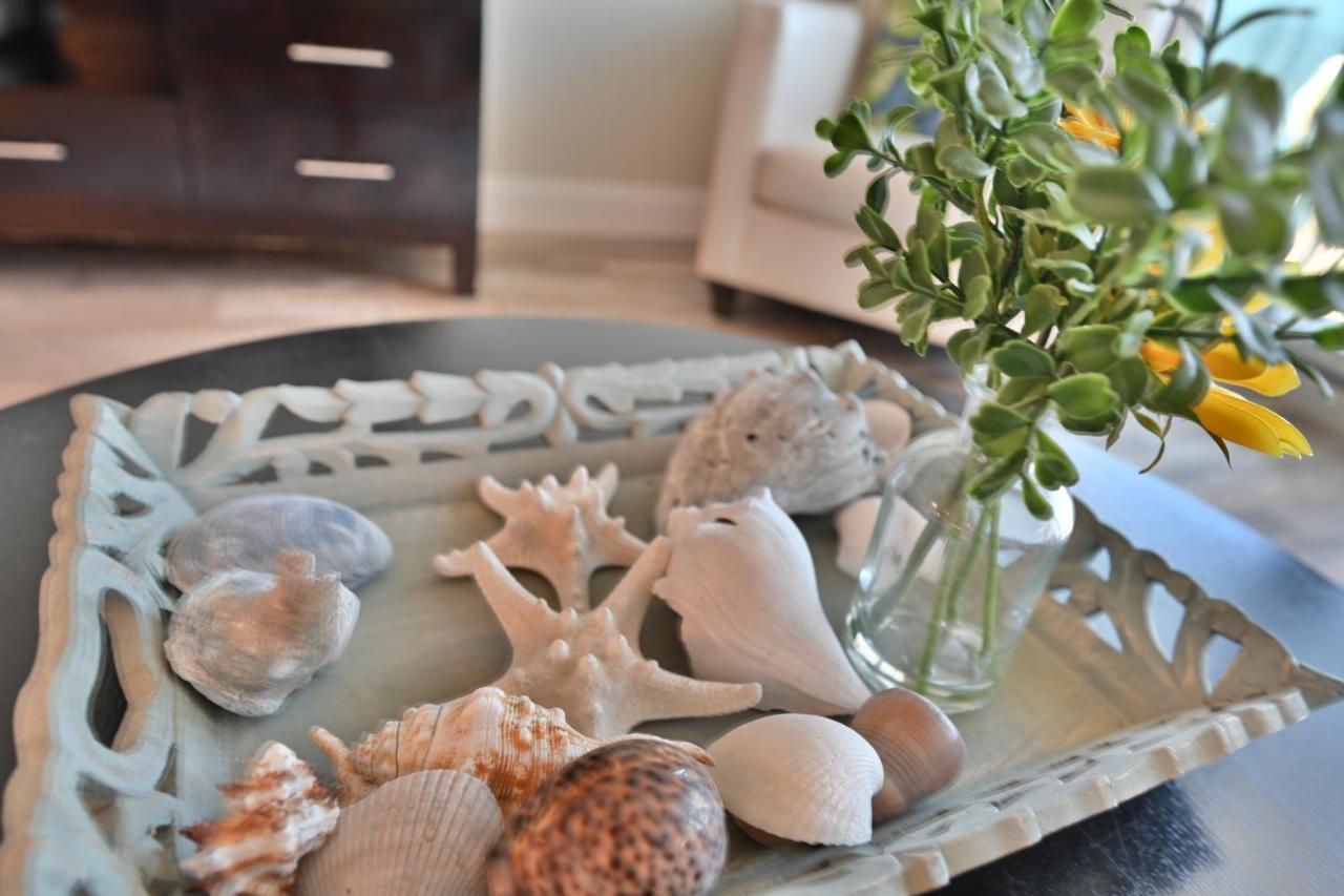 Gorgeous Ocean Front 2bd 2 Full Baths, 2 Balconies Apartment Myrtle Beach