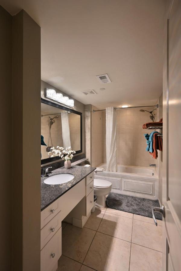 Spectacular Ocean Front Real 1 Bedroom Condo, 2 Ba Aparthotel