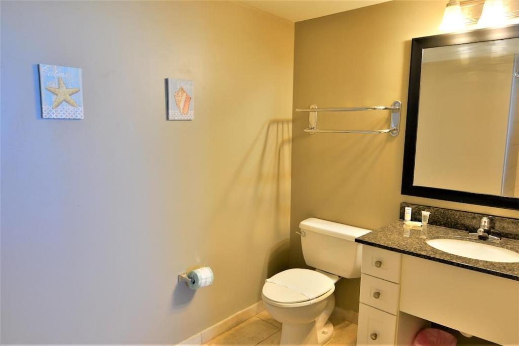 Gorgeous Ocean Front 2bd 2 Full Baths, 2 Balconies *