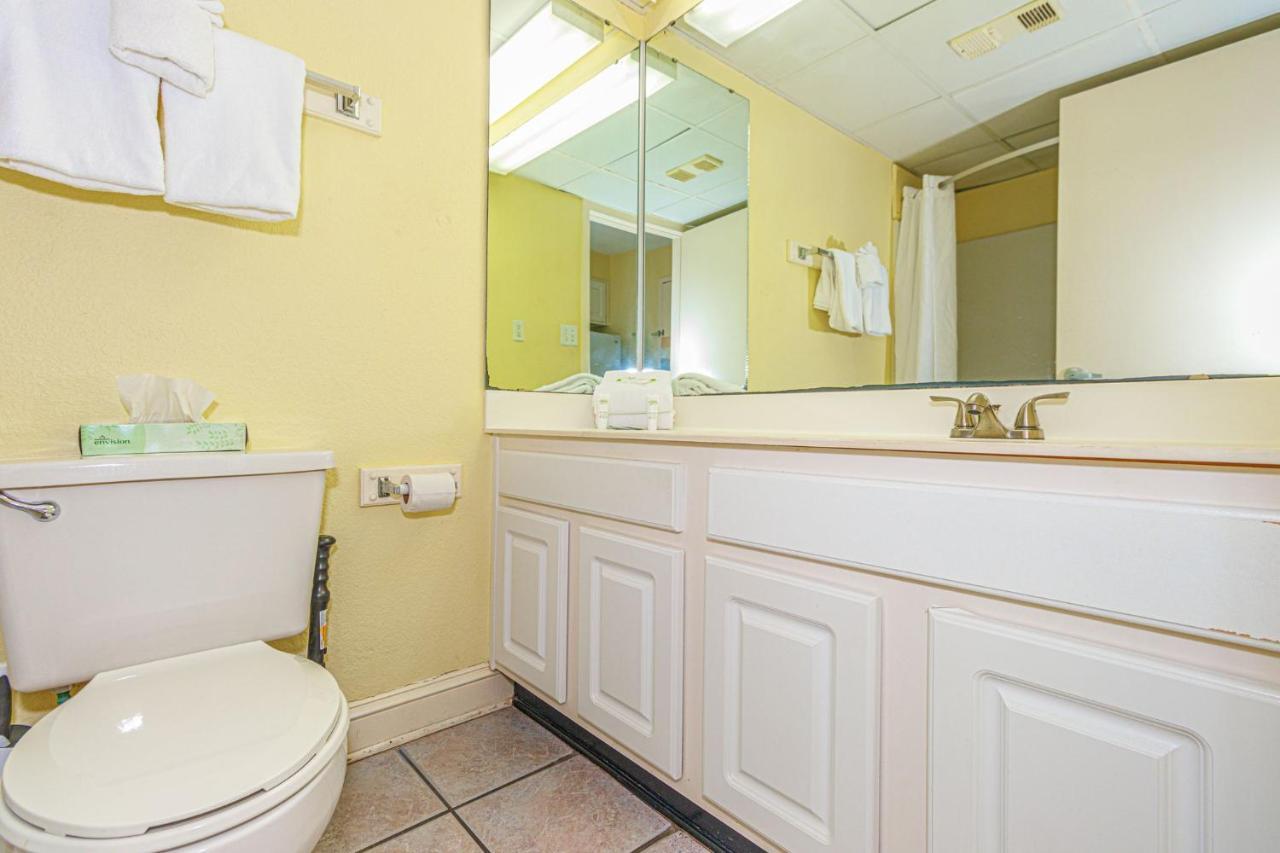 Stunning Ocean View- Recently Updated Studio- Sea Mist 51509 Holiday home
