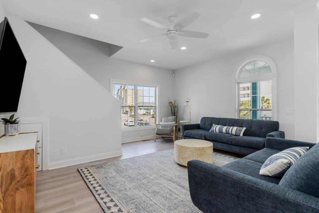 Holiday home Ocean Dream-luxury 2nd Row Ocean View - Pool Oasis Myrtle Beach