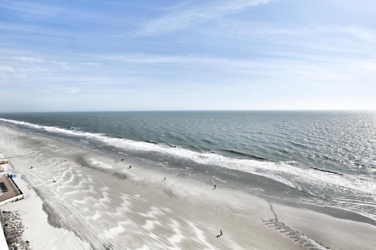 1405 Waters Edge Apartment *