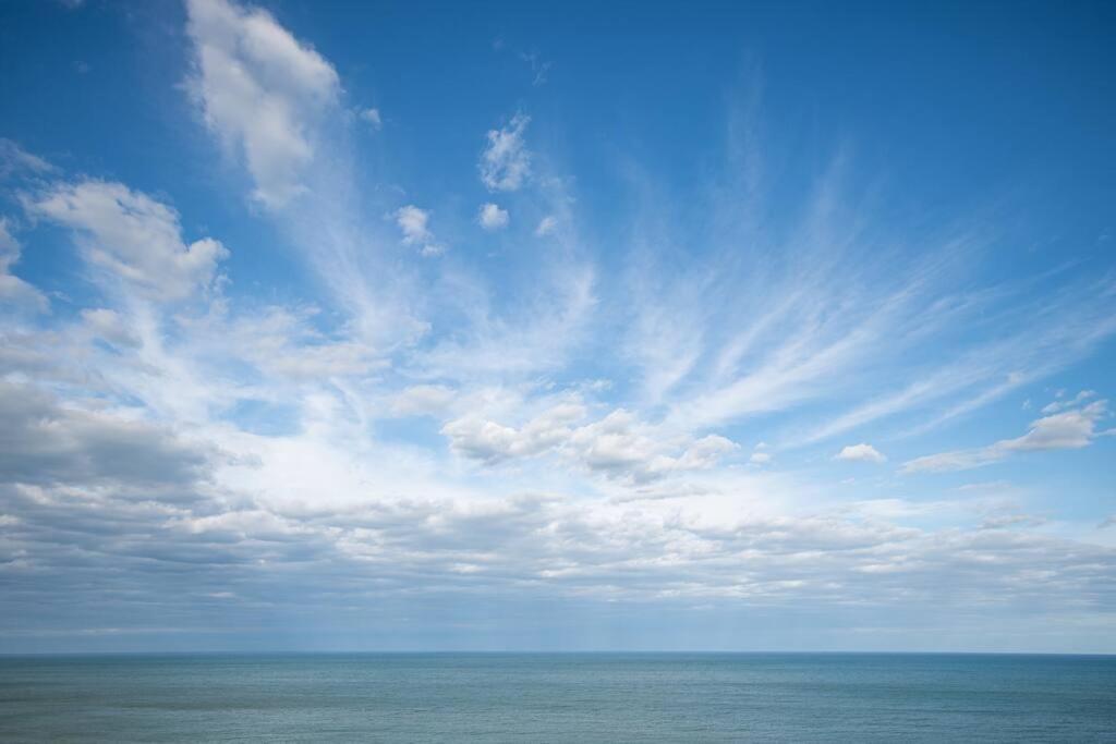 :) Water Front Retreat - Sleeps 8 * Myrtle Beach
